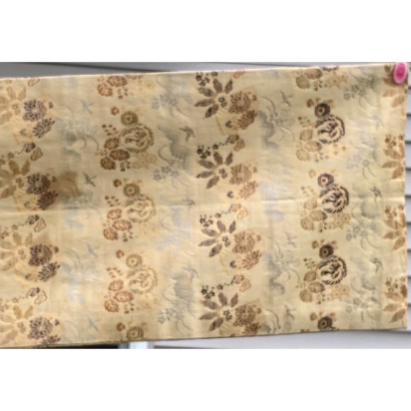 Reversible Brocade Banquet Table Runner Wall Decor Asian Gold Silver 157" x 12" - Picture 9 of 9